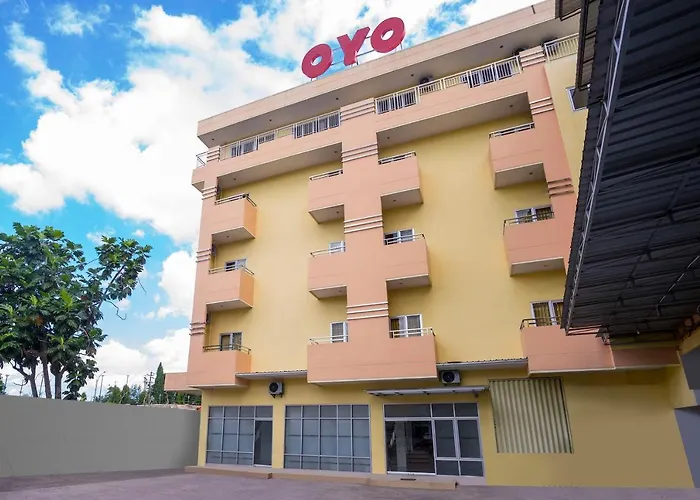 Oyo 2695 D'Es Guest House Samarinda